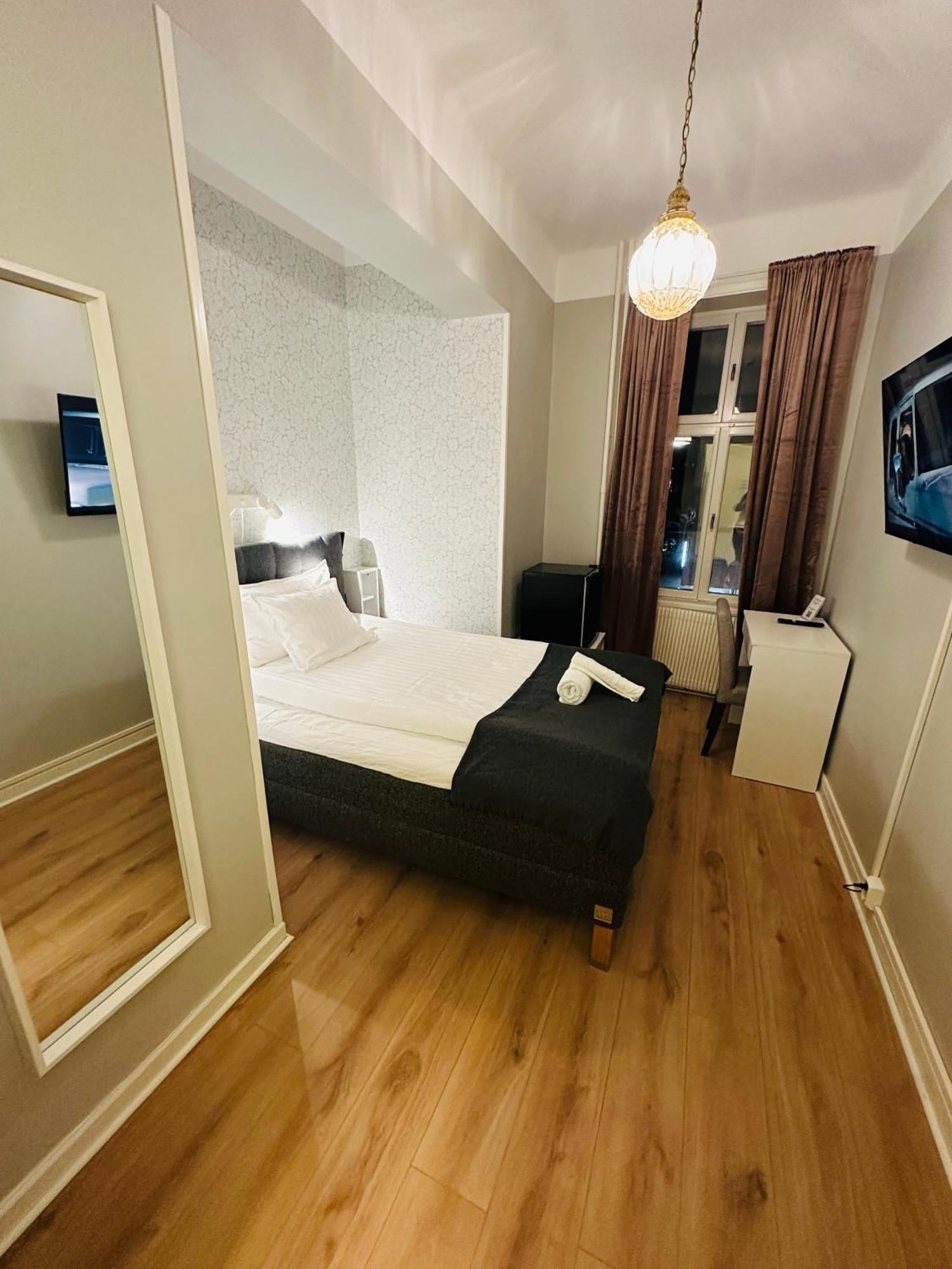 Vattengraendens Vandrarhem & Hotel Norrköping Zimmer foto